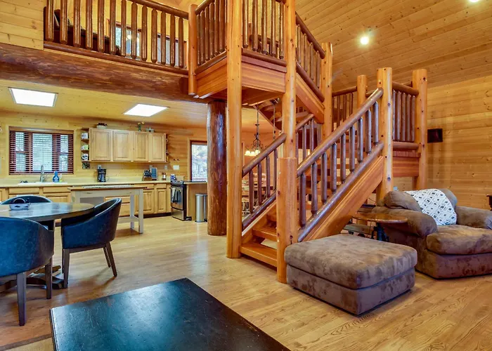Holiday home Hike, Fish & Relax Fireside! Forest Lakes