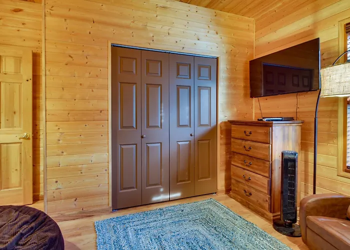 Hike, Fish & Relax Fireside! Forest Lakes Holiday home Forest Lakes Estates